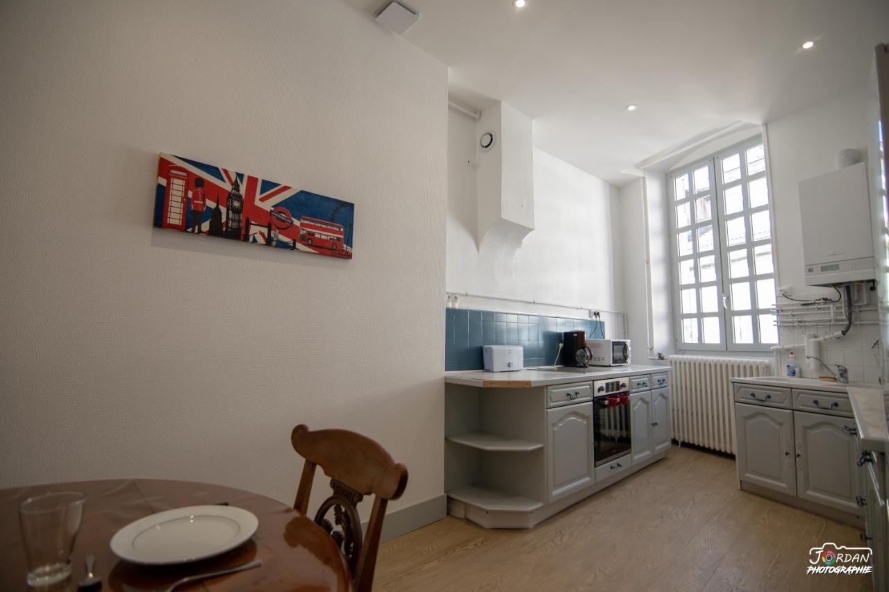 Hyper Centre - 3 Chambres - Gare - Wifi - Cosy Bourg-en-Bresse Esterno foto